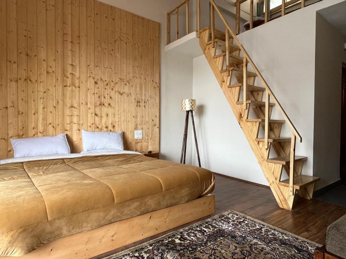 The Bulevar - Whispering Willows Hotel Sissu ภายนอก รูปภาพ